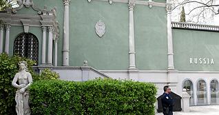 Der russische Pavillon auf dem Biennale-Gel&auml;nde stammt noch aus Zarenzeiten. (Archivbild)