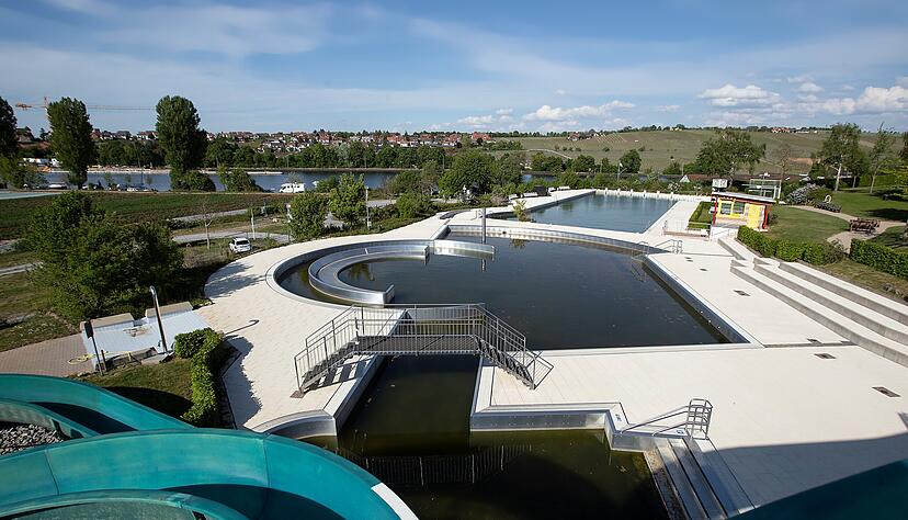 In Lauffen und anderswo wartet man noch auf die genauen Regularien für die Freibadöffnung. Foto: Archiv/Veigel In Lauffen und anderswo wartet man noch auf die genauen Regularien für die Freibadöffnung. Foto: Archiv/Veigel