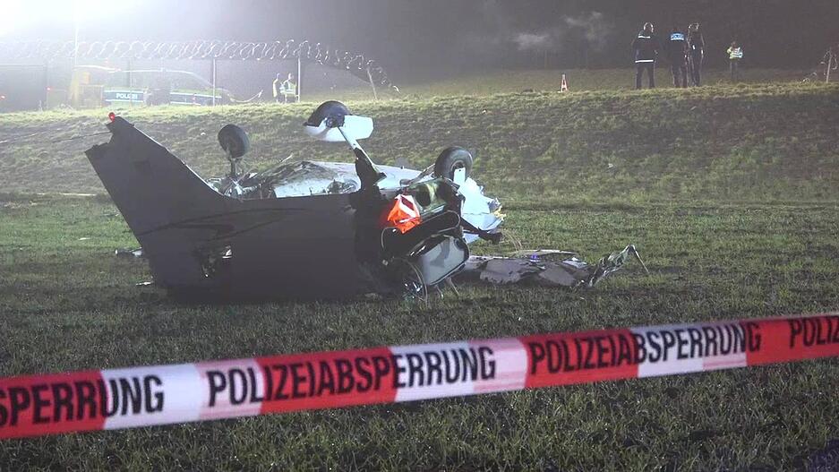 Das Ungl&uuml;ck ereignete sich bei der Landung der Cessna am Flughafen Stuttgart. Am Nachmittag herrschte dort dichter Nebel.