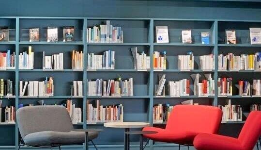 Oft mehr als 1000 Besuche täglich zählt die Stadtbibliothek im K3.
Foto: Archiv/Seidel Oft mehr als 1000 Besuche täglich zählt die Stadtbibliothek im K3.
Foto: Archiv/Seidel