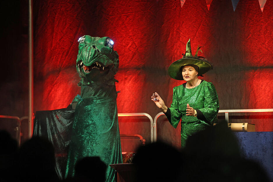 Die Heilbronn Marketing GmbH hat am Freitag den größten Laternenumzug der Region veranstaltet. Die Heilbronn Marketing GmbH hat am Freitag den größten Laternenumzug der Region veranstaltet.