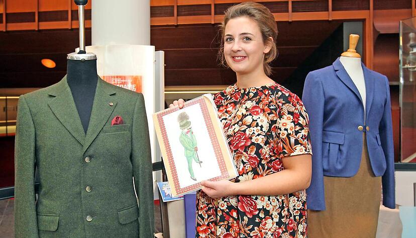 Erst zeichnen, dann schneidern: Hanna Isenberg aus Baden-Baden hat dieses Herrensakko aus Shetland-Wolle mit Einstecktuch produziert.