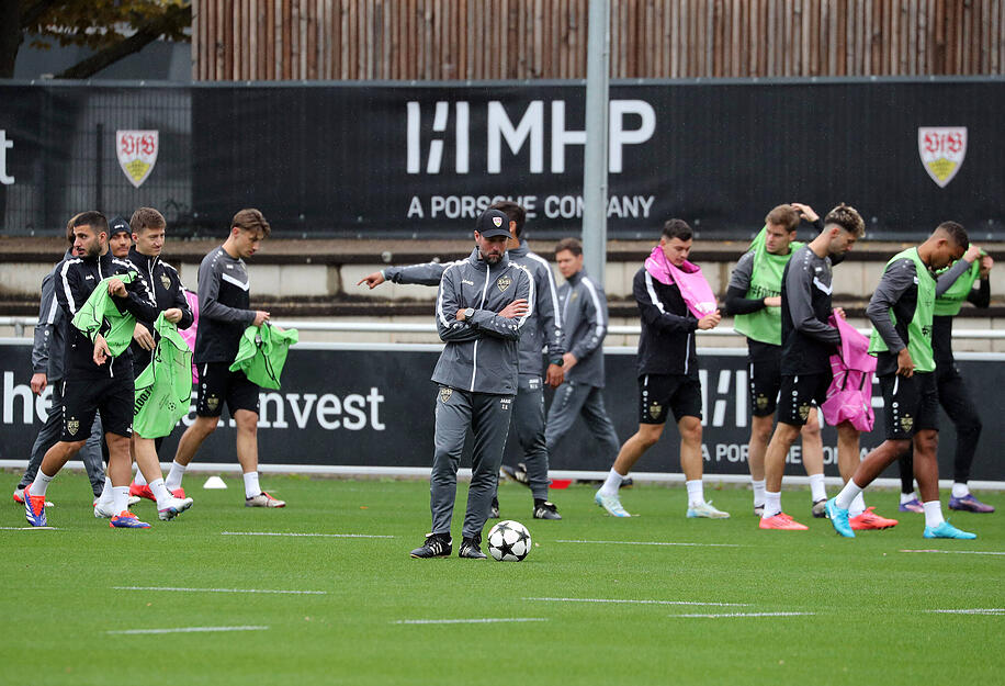 Für Trainer Sebastian Hoeneß und seine Mannschaft geht es dann um wichtige Punkte in der Ligaphase der Champions League.