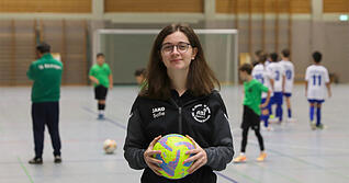 Sofie Obenland trainiert nicht nur die weibliche C- und B-Jugend des SC Ilsfeld, sondern engagiert sich etwa auch in der Turnieraufsicht der Hallenbezirksmeisterschaften.