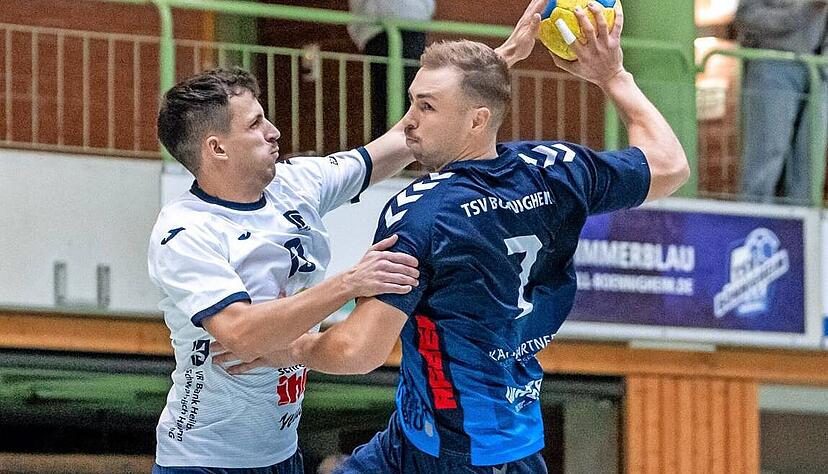 Lukas Lochbihler (links) wird der Sport-Union Neckarsulm gegen Jonas May und den TSV Bönnigheim – anders als im Hinspiel –am Sonntag nicht zur Verfügung stehen. Lukas Lochbihler (links) wird der Sport-Union Neckarsulm gegen Jonas May und den TSV Bönnigheim – anders als im Hinspiel –am Sonntag nicht zur Verfügung stehen.