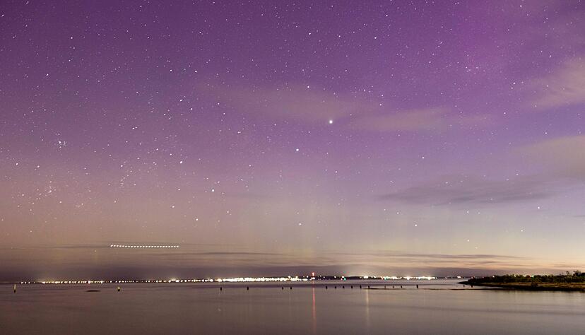 Die Aurora Australis begeisterte Menschen in Australien und Neuseeland.