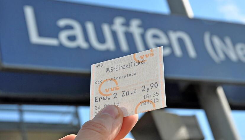 Mit dem VVS-Ticket ab Lauffen? Die Stadt überlegt, ob sie sich dem Stuttgarter Verbund anschließen soll. Für viele Pendler hätte das Vorteile. Foto: Archiv/Hettich