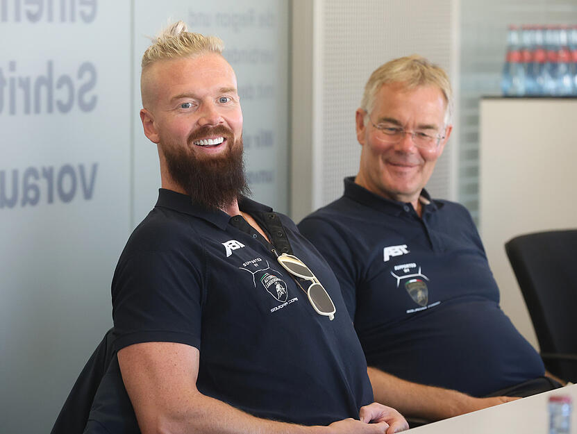 Nicki Thiim bei der Kinder-Pressekonferenz in Heilbronn. Er ist der Sohn von DTM-Legende Kurt Thiim.