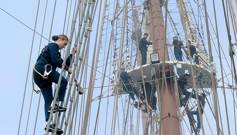 Die Thronfolgerin bewies schon vor dem Ablegen Mut und k&ouml;rperliche Fitness. (Foto aktuell)