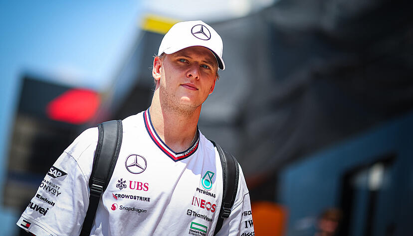 Mick Schumacher war bereits Formel-1-Fahrer. Beim US-Team Haas konnte er sich aber nicht für einen neuen Vertrag empfehlen. Mick Schumacher war bereits Formel-1-Fahrer. Beim US-Team Haas konnte er sich aber nicht für einen neuen Vertrag empfehlen.