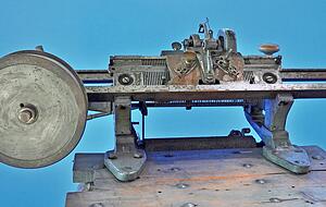 Mit der Strickmaschine fing alles an: Sieben Jahre nach der Gr&uuml;ndung in Riedlingen kam Christian Schmidt nach Neckarsulm.