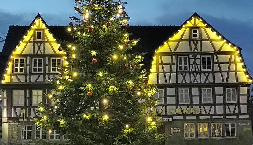 Die Stadtweihnacht lockt am dritten Adventswochenende nach Neuenstein. Die Stadtweihnacht lockt am dritten Adventswochenende nach Neuenstein.