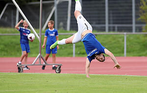 Nico Charrier freut sich &uuml;ber seinen Treffer zum 1:0.