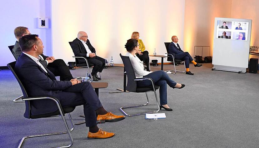 Sigrid R&ouml;gner von der Firma IDS berichtete von ihren ersten Erfahrungen.