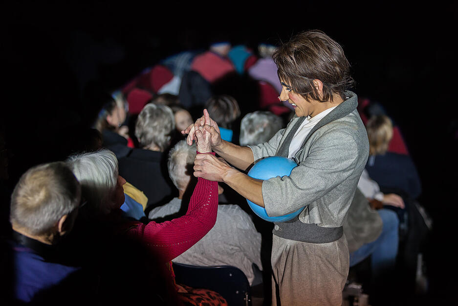 Premiere Weihnachtscircus Heilbronn