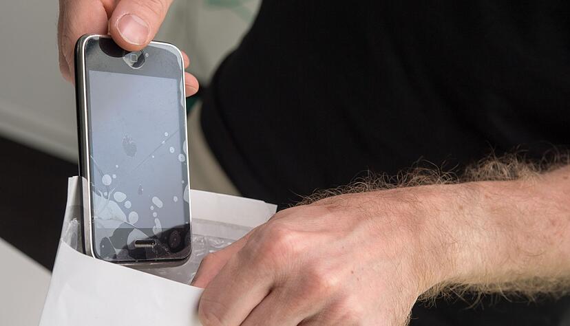 Gebrauchte Smartphones lassen sich manchmal auch wieder verkaufen.