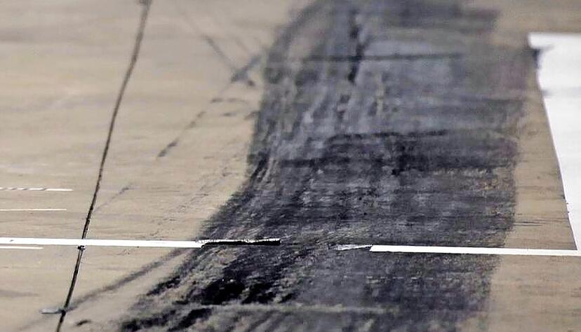 Unterscheidet sich Reifenabrieb von Verbrennern und von Elektroautos? Die neue Euro-Norm sagt: Ja.
Foto: dpa