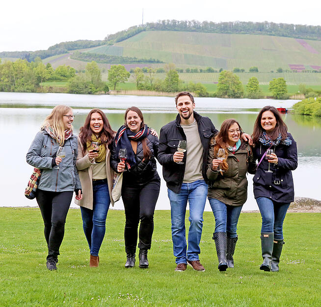 Zum ersten Weindorf am Breitenauer See kamen Besucher aus Florida, Kanada, Texas, Offenau und Affaltrach. Zum ersten Weindorf am Breitenauer See kamen Besucher aus Florida, Kanada, Texas, Offenau und Affaltrach.