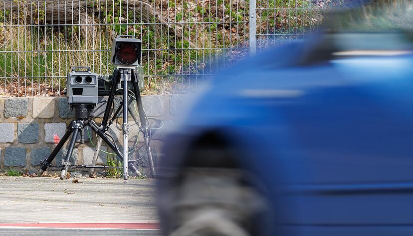 In dieser Woche dürfte es in Baden-Württemberg wieder häufiger blitzen. Die Polizeidienststellen beteiligen sich am sogenannten Blitzermarathon.