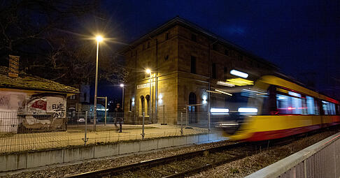 Bahnhof Weinsberg bei Dunkelheit, Sicherheitsgefühl, Beleuchtung