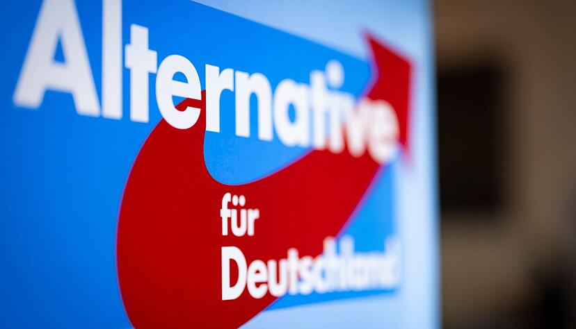 Laut Bundesverfassungsschutz ist die AfD gesichert rechtsextremistisch Laut Bundesverfassungsschutz ist die AfD gesichert rechtsextremistisch