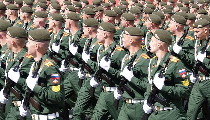 Zu Hunderttausenden müssen Kriegsheimkehrer in Russland wieder in die Gesellschaft eingegliedert werden. (Archivbild) Zu Hunderttausenden müssen Kriegsheimkehrer in Russland wieder in die Gesellschaft eingegliedert werden. (Archivbild)