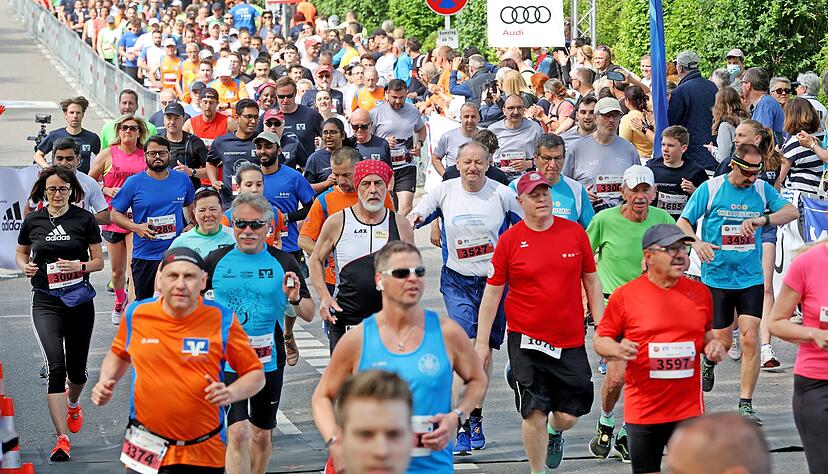 Am Start: Beim Selbstversuch bietet die 10-Kilometer-Strecke ein Wechselbad der Gefühle.
Foto:Ralf Seidel Am Start: Beim Selbstversuch bietet die 10-Kilometer-Strecke ein Wechselbad der Gefühle.
Foto:Ralf Seidel