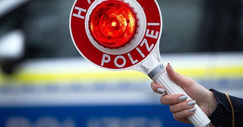 Die Polizei kontrolliert in dieser Woche vor allem Handysünder.