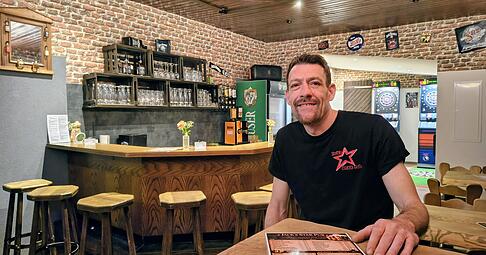 Thomas Engel hat den Jack's Star Pub auf der Viehweide er&ouml;ffnet.