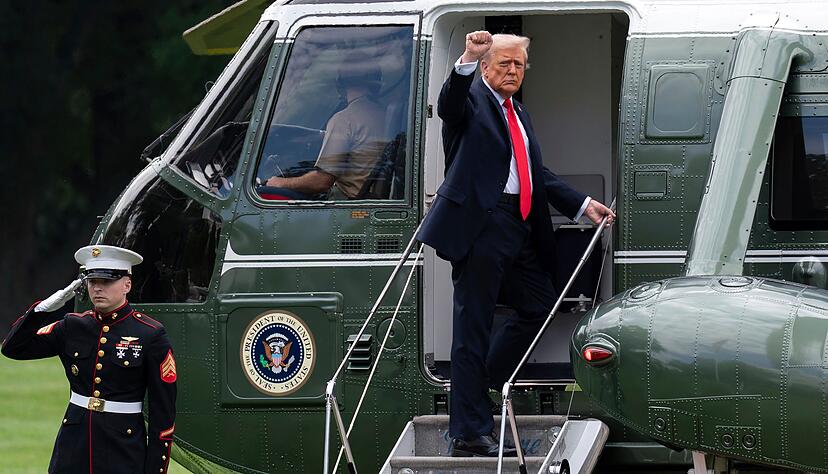 US-Präsident Donald Trump flog zum Finale der US Open nach New York. US-Präsident Donald Trump flog zum Finale der US Open nach New York.