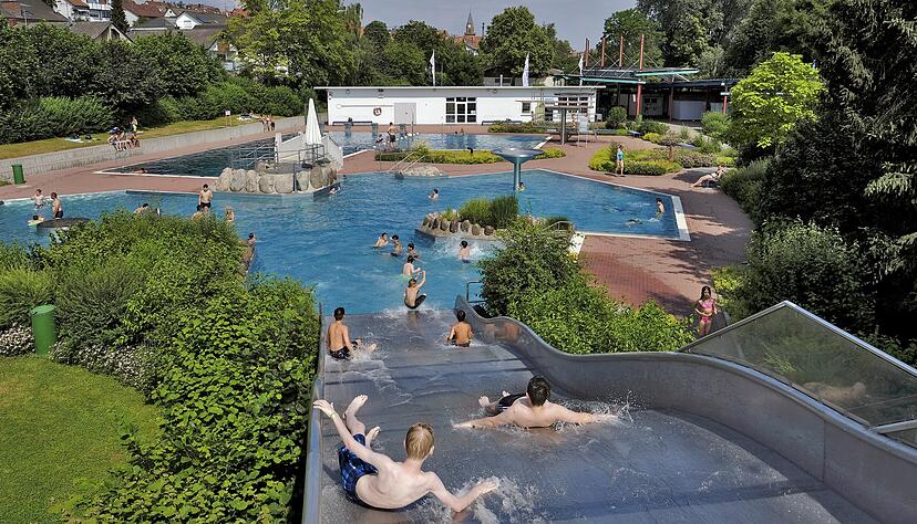 Das G&uuml;glinger Freibad. Foto: Archiv/Mugler