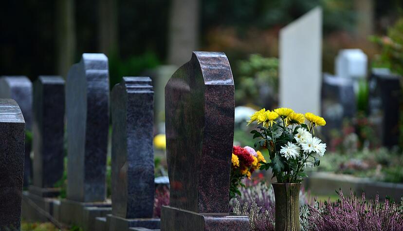Baden-Württemberg will sein Bestattungsrecht nicht ändern. (Archivbild)