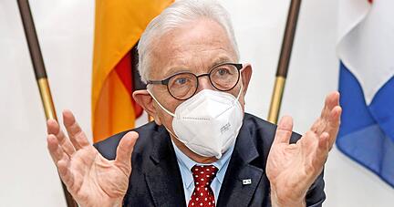 "Auch im Corona-Jahr 2020 ging die Stadtentwicklung in Heilbronn in allen Bereichen planmäßig weiter", erklärte Oberbürgermeister Harry Mergel im Jahresinterview. Auch für 2021 sieht er die Stadt gut aufgestellt.
Foto: Ralf Seidel