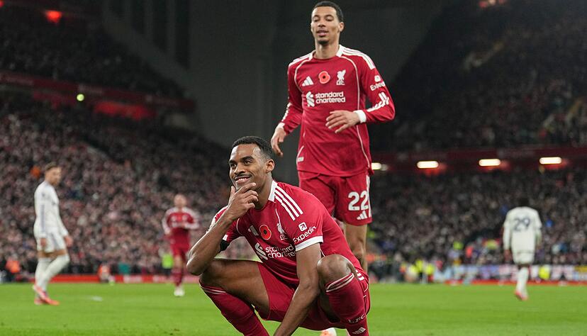 Ryan Gravenberch sorgte mit seinem Treffer gegen Aston Villa für große Erleichterung. Ryan Gravenberch sorgte mit seinem Treffer gegen Aston Villa für große Erleichterung.