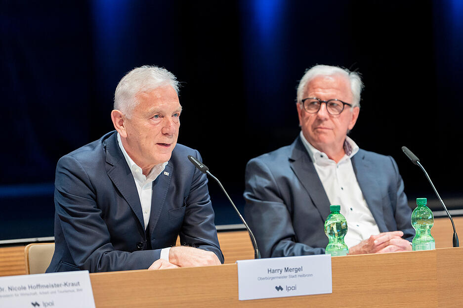 Heilbronn,  Siegervorstellung Architektur für KI-Park