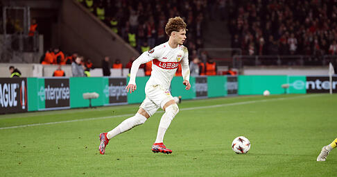 Lazar Jovanovic bleibt wohl beim VfB Stuttgart. Eine Leihe stand im Raum, doch das serbische Talent ist verletzt.