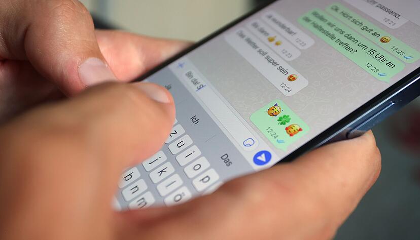 Neu in der Whatsapp-Gruppe? Der Admin kann bald &uuml;ber ein Feature neuen Mitgliedern die letzten 25 bis 100 Nachrichten aus der Gruppe zustellen.