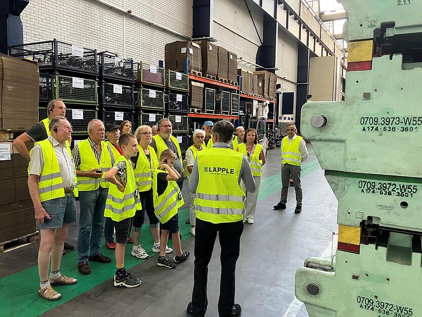 Die Leser waren von den Dimensionen der Fertigungen bei L&auml;pple in Heilbronn beeindruckt.