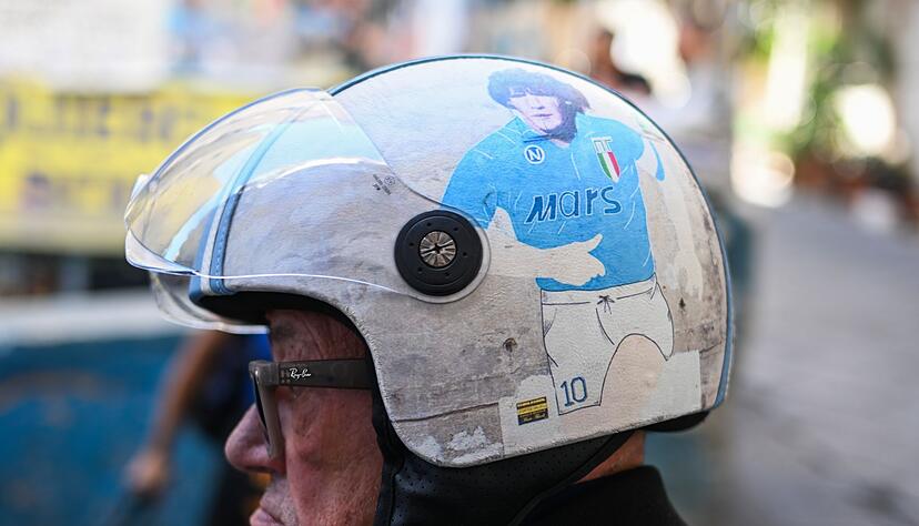 Diego Maradona wird in Neapel wie ein Heiliger verehrt. (Archivbild)