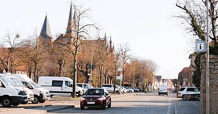 Die Goldrandlösung sieht vor, den Radschnellweg nach der Anlegestelle der Solvay hinter der Neckarmühle entlang über die Corneliastraße zu führen.