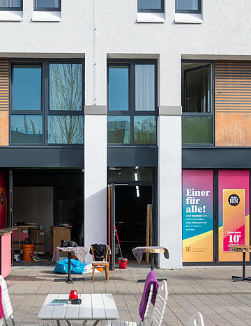 Im ehemaligen Wohnzimmer er&ouml;ffnet Ende M&auml;rz ein Store in Store.