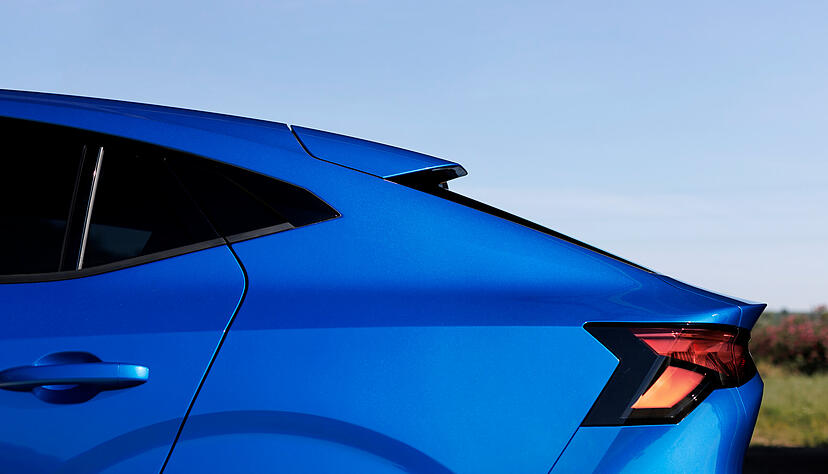 Die dynamische Seitenlinie und die Heckpartie sind die Hingucker bei dem französischen SUV-Coupé. Die dynamische Seitenlinie und die Heckpartie sind die Hingucker bei dem französischen SUV-Coupé.