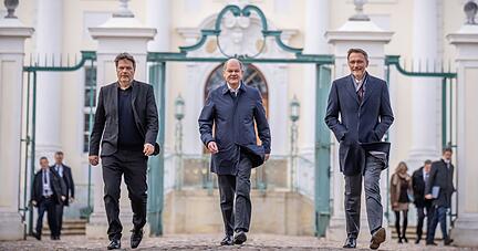 Erstes Bündnis von SPD, Grünen und FDP auf Bundesebene: Die erste Hälfte der Legislaturperiode der Ampel-Koalition ist vorbei.
