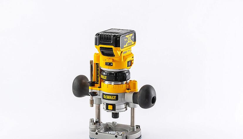 Das Model von DeWalt (DCW 600) landete auf dem zweiten Platz in der Oberklasse - mit der Note 1,4 sowie einem Durchschnittspreis von 440 Euro.