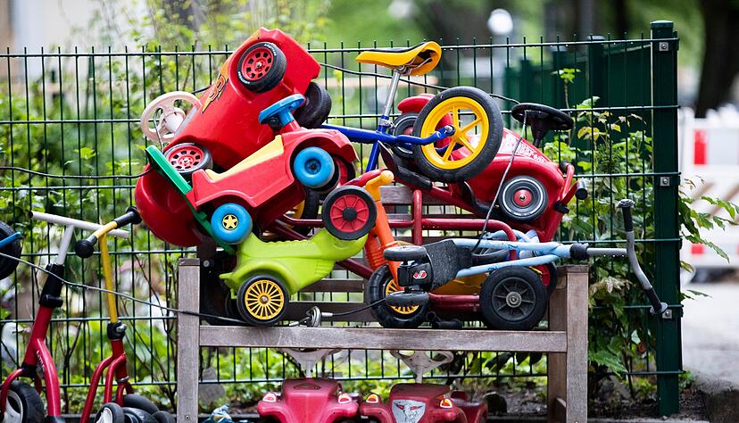 Heute leider geschlossen: Im Kita-Alltag m&uuml;ssen Eltern oft improvisieren.