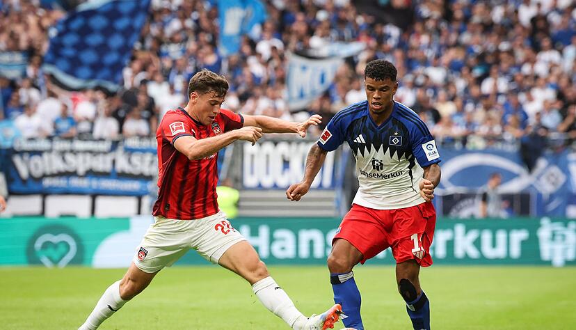 Sorgte f&uuml;r Heidenheim immer wieder f&uuml;r Gefahr: Luca Kerber (l).