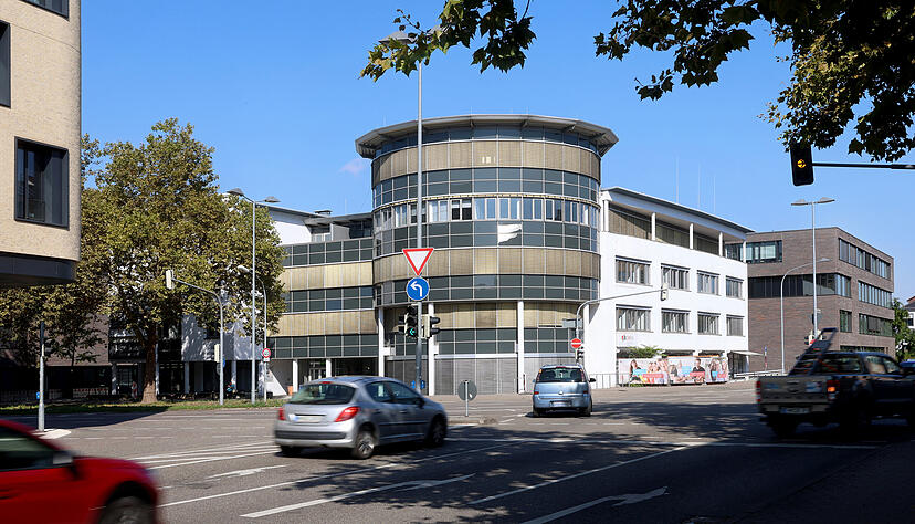 Hier entsteht ein Neubau auf dem Bildungscampus in Heilbronn an der Mannheimer Straße/Ecke Schäuffelenstraße. Hier entsteht ein Neubau auf dem Bildungscampus in Heilbronn an der Mannheimer Straße/Ecke Schäuffelenstraße.