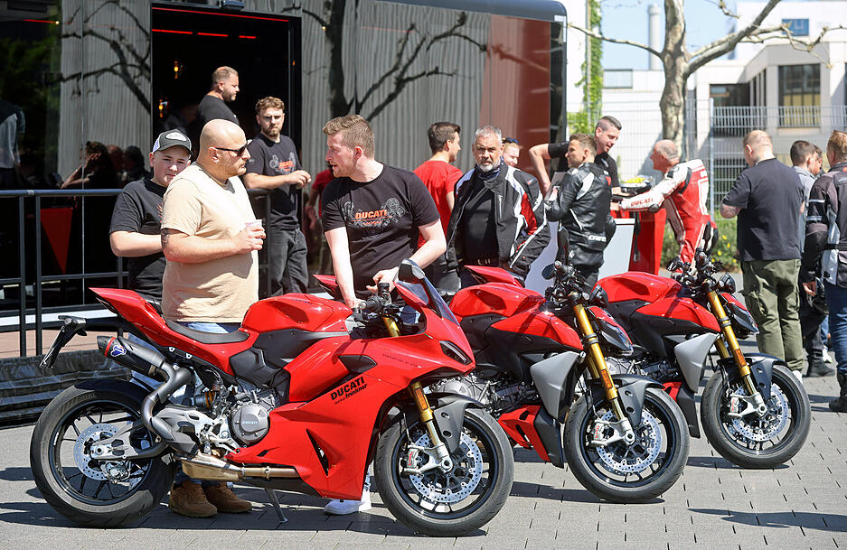 Am Samstag bekamen Menschen aus Neckarsulm und der gesamten Region exklusive Einblicke in das Audi-Forum. Der Eintritt war von elf bis 18 Uhr kostenlos.