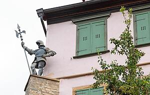 Der Ritter vom Gemminger Hof. Foto: Veigel Der Ritter vom Gemminger Hof. Foto: Veigel