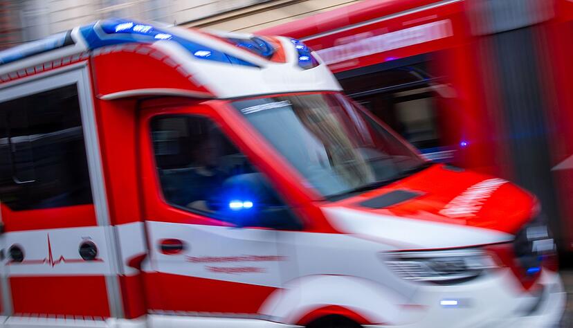 F&uuml;nf Bewohner wurden in Krankenh&auml;user gebracht. (Symbolbild)